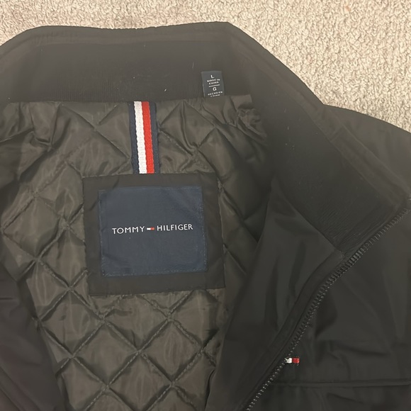 Tommy Hilfiger weatherproof bomber - Picture 2 of 3